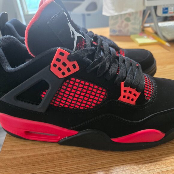 Air Jordan Red Thunder Retro 4 BRAND NEW - SZ 8 Mens - Picture 9 of 10